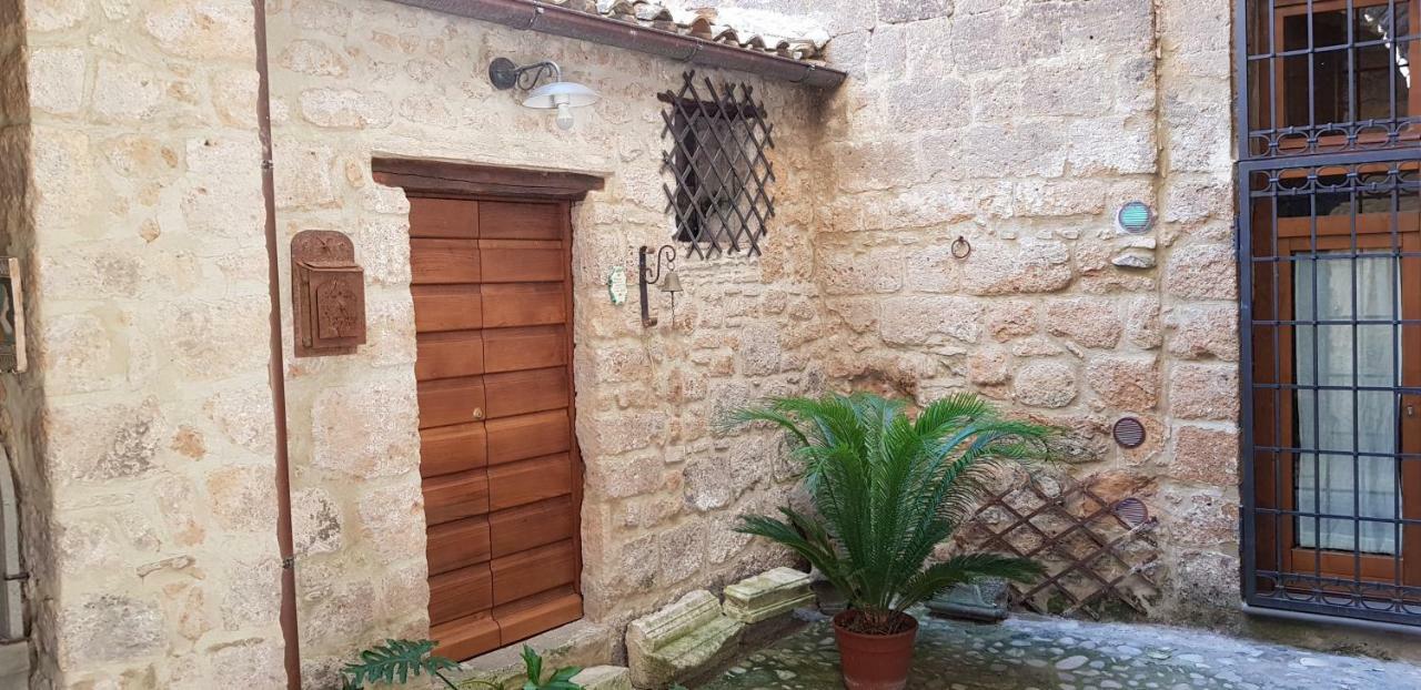 Palazzo Urbani Orvieto Exterior foto
